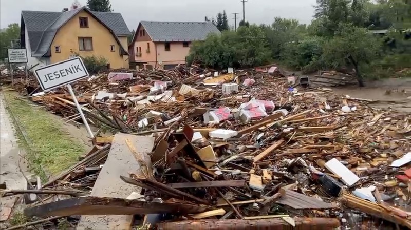 Pomáháme společně rodinám postiženým povodněmi